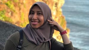 Liburannya Instruktur Fitnes Berhijab Malaysia di Bali