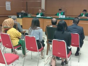 Sule dan Lina Tak Hadir di Sidang Putusan Cerai Sule dan Lina Tak Hadir di Sidang Putusan Cerai