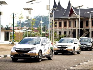 Jelajah Nusantara 21.000 Km Bareng CR-V Turbo Sambangi Padang Jelajah Nusantara 21.000 Km Bareng CR-V Turbo Sambangi Padang