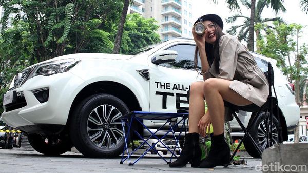 Si Manis dan Si Bongsor Nissan