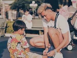 Kalimat Haru Rizky Febian di Foto Bersama Keluarga Kalimat Haru Rizky Febian di Foto Bersama Keluarga