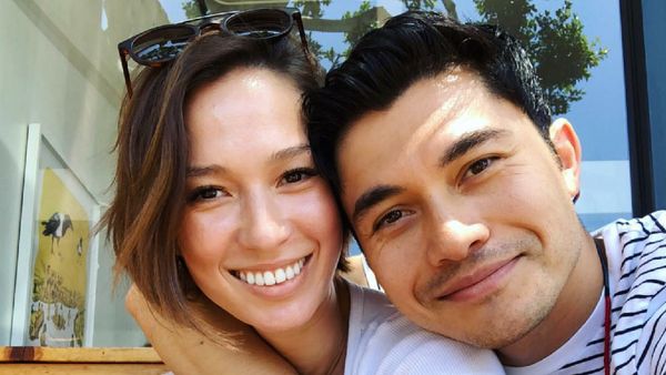 Romantisnya Pemain Crazy Rich Asians, Henry Golding dan Istri