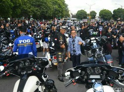 Mampir Banyuwangi, Club Harley Davidson Diajak Goyang Dayung