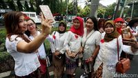 Relawan Pro Jokowi Sambangi KPU