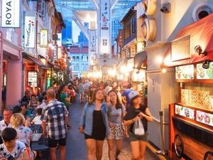 Gerai Kuliner di Singapura Ramai-ramai Gulung Tikar, Kenapa?