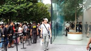 Bertahan Semalam Suntuk Berujung iPhone Idaman