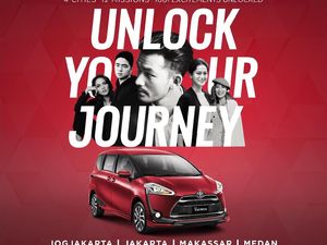 Rio Dewanto Vs Kevin Hendrawan di Sienta Unlock Your Journey
