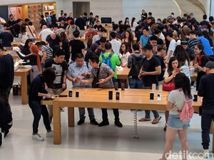 Masuk, Fanboy Apple! Yuk Jajal iPhone Baru