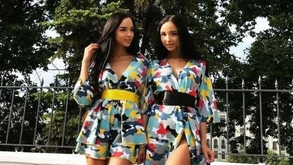 Selebgram Kembar Cantik dari Rusia Ini Viral karena Mau Dipoligami