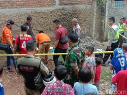 Mayat Bayi Ditutup Tanah Kuburan Hebohkan Warga Bandung