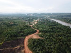 Jalan Perbatasan di Kalimantan Dapat Anggaran Terbesar
