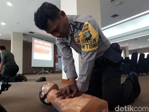 Saat Darurat, Begini Membedakan Pingsan Biasa Vs Henti Jantung yang Fatal Saat Darurat, Begini Membedakan Pingsan Biasa Vs Henti Jantung yang Fatal