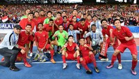 Kemenangan ini untuk sementara mengantarkan Indonesia memimpin klasemen Grup C dengan tiga poin. Vietnam vs India baru akan bertanding selepas laga ini. Istimewa/Adam Aidil.