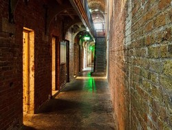 Cerita Kengerian di Balik Destinasi Top Eropa