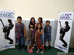 Kemahiran 3 Nada and Friends Bawakan Lagu Rock