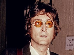 Menelusuri Jejak Kematian Tragis John Lennon di Tangan Fans