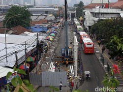 PKL Ricuh di Tanah Abang, Satpol PP: Yang di Trotoar Kita Tertibkan