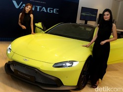 Bingung Masih Banyak Mobil Miliaran di Jalanan? Ini Cara Jualannya