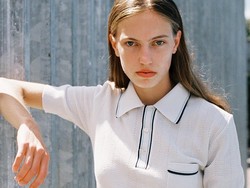 Foto Before - After Rambut Model yang Dipotong Bondol Demi Fashion Show