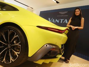 Pajak Mobil Impor Kian Mahal, Aston Martin Ikuti Aturan Saja Pajak Mobil Impor Kian Mahal, Aston Martin Ikuti Aturan Saja