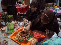 Selain Bisa Dinikmati, Bubur Suro Juga Bisa Dipercantik Lho