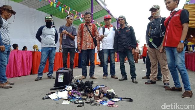 Berita Wartawan Boikot Festival Egrang yang Dihadiri Menteri Yohana Jumat 19 April 2024