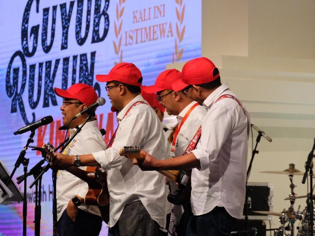 Nyanyi di Depan Jokowi, Elek Yo Band: Kalau Kami Bagus Nanti Di-reshuffle
