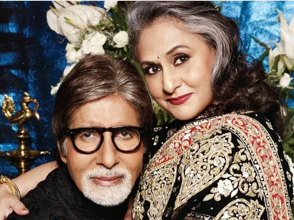 Istri Amitabh Bachchan Izinkan Cucunya Punya Anak Tanpa Nikah