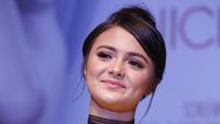 Amanda Rawles, Manis Banget Sih Senyumnya!
