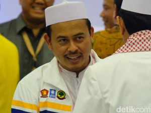 Yusuf Mansur Bicara Keislaman Jokowi, PA 212 Singgung Perlakuan Rezim Yusuf Mansur Bicara Keislaman Jokowi, PA 212 Singgung Perlakuan Rezim