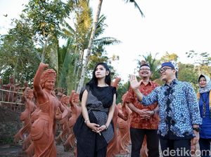 Ke Banyuwangi, Fira Basuki Langsung Terinspirasi Bikin Novel