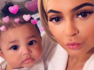 Foto-foto Menggemaskan Putri Kylie Jenner, Stormi Webster