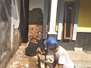 Mengintip Proses Pembangunan Akses ke Rumah Pak Eko Mengintip Proses Pembangunan Akses ke Rumah Pak Eko