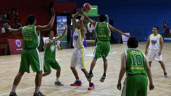 24 Tim Ramaikan Liga Basket Jasa Keuangan