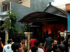 Usai Puting Beliung, Dua Rumah di Soreang Terbakar