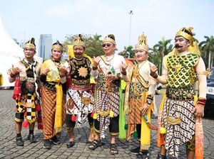 Pakai Kostum Gatot Kaca, Rommy: Jangan Sampai Orang Alergi Pemilu