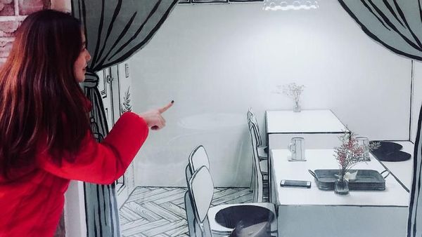 Kafe Ini Instagrammable Banget, Serasa Masuk Dunia Kartun