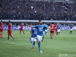 PSSI Harus Berani Hukum Persib Main di Luar Jawa Setahun