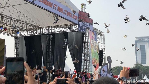 Potret Deklarasi Kampanye Damai: Pemilu 2019 Tanpa Hoax dan SARA!