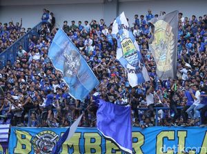Laga Leg II 32 Besar Piala Indonesia Persib Vs Persiwa Ditunda