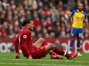 Jelang Chelsea Vs Liverpool, Kondisi Van Dijk Masih Tanda Tanya