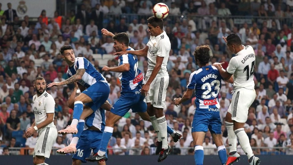 Real Madrid hanya menang 1-0 saat menjamu Espanyol dalam lanjutan Liga Spanyol (Foto: Susana Vera/Reuters)