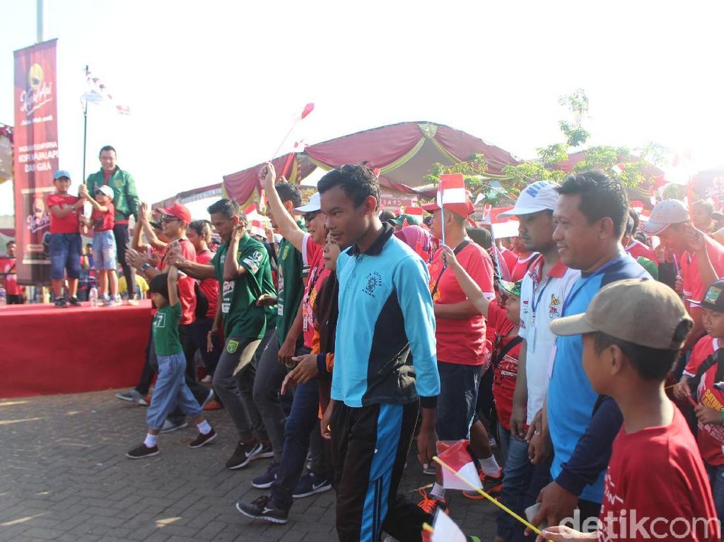 Semarakkan Asian Para Games, Atlet Disabel Diajak Senam Bersama Semarakkan Asian Para Games, Atlet Disabel Diajak Senam Bersama