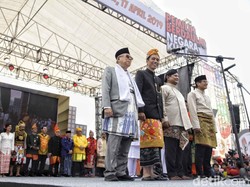 Jokowi-Amin vs Prabowo-Sandi Terpisah 20% di Survei