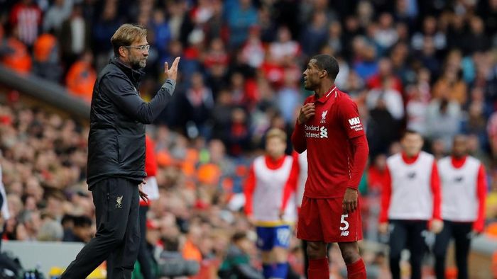 Juergen Klopp melakukan eksperimen taktik saat Liverpool hadapi Southampton (Phil Noble/Reuters) Juergen Klopp melakukan eksperimen taktik saat Liverpool hadapi Southampton (Phil Noble/Reuters)