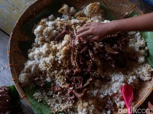 Nikmatnya Menyantap Bucu Pendem, Sajian Unik dari Desa Kumejing