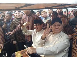 Kampanye Damai: Prabowo Beradat Jawa, Sandiaga Pakai Teluk Belango Kampanye Damai: Prabowo Beradat Jawa, Sandiaga Pakai Teluk Belango