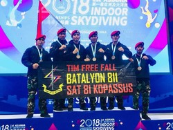 Kopassus Raih Posisi Ketiga di Ajang Skydiving Internasional