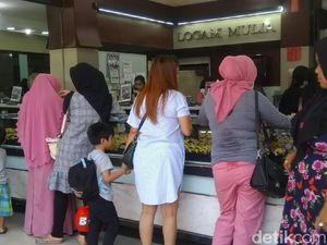 Masuk Musim Nikah, Warga Ramai-ramai Berburu Emas di Makassar