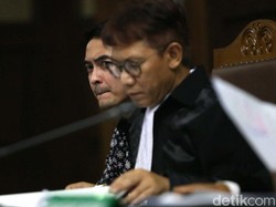 Zumi Zola Suruh Anak Buah Beli 25 Sapi Kurban tapi Tak Beri Uang